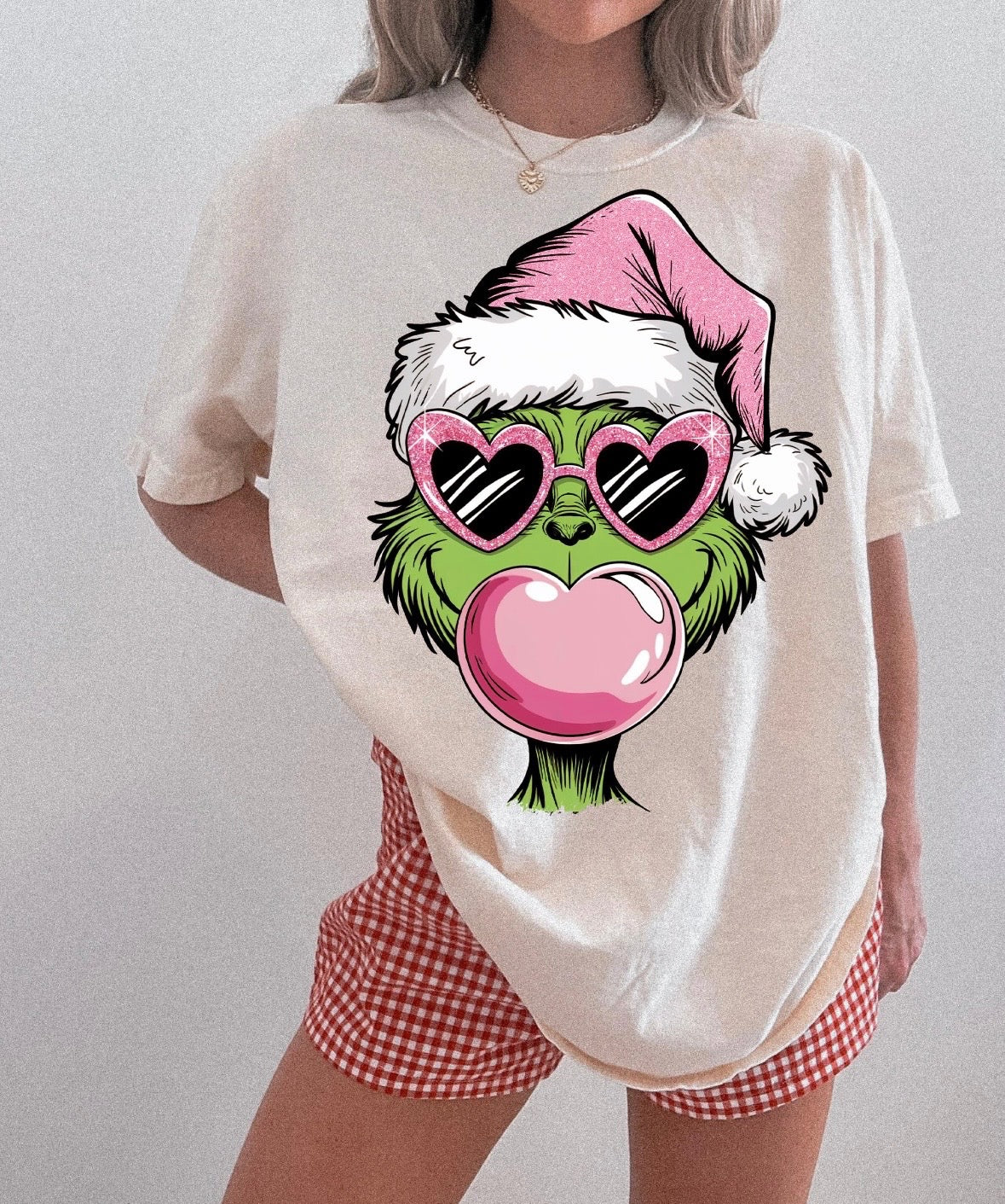 Bubblegum Grinch Ivory Tee